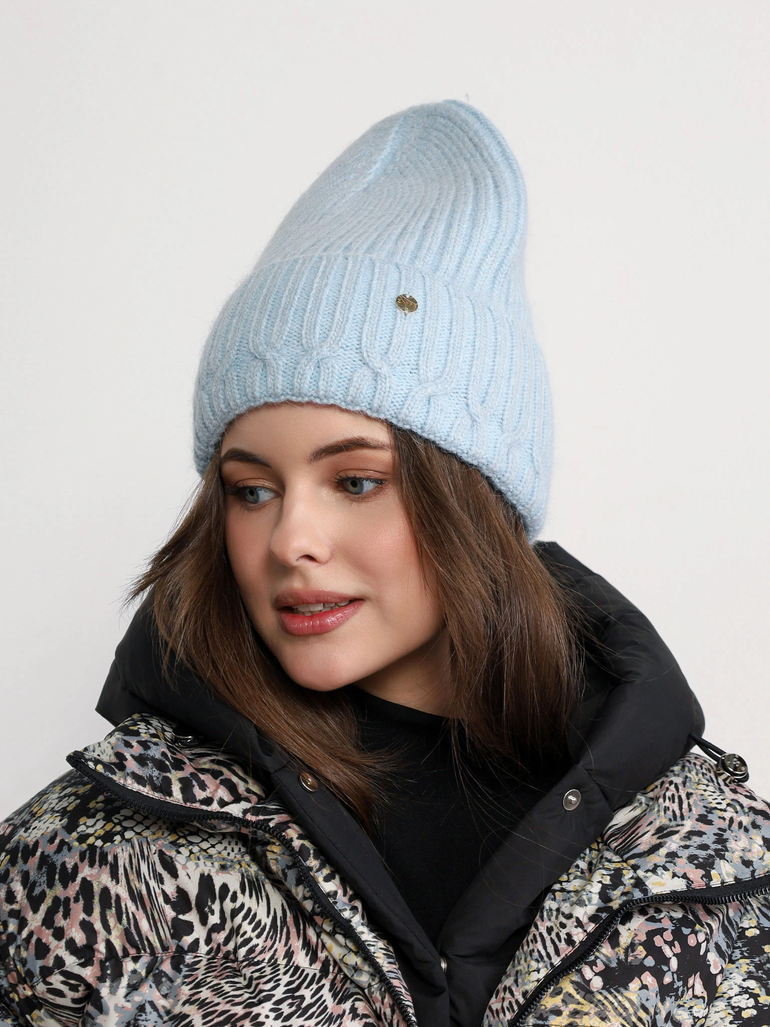 Шапка-бини из ангоры и нейлона с отворотом в ассортименте